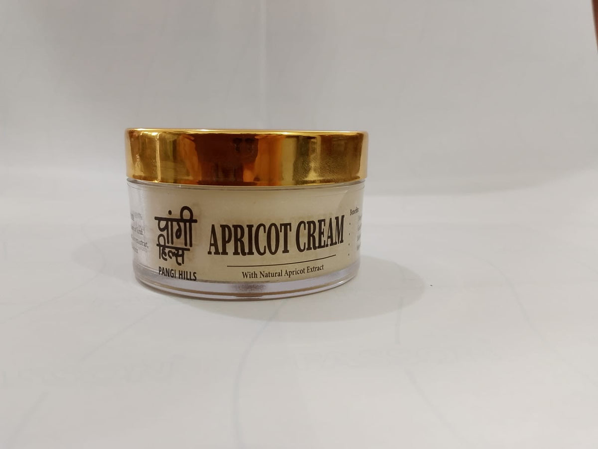Pangi Hills apricot cream jar front